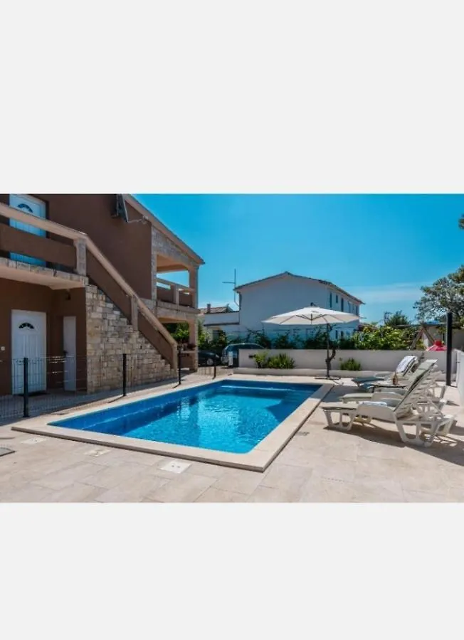 Apartment Apartman Peric Vir Croatia