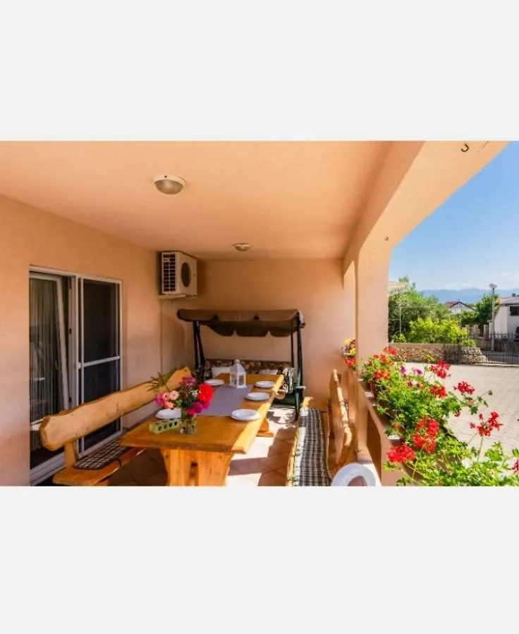 Apartment Apartman Peric Vir Croatia