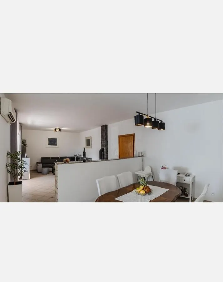 Apartman Peric Vir 0*,