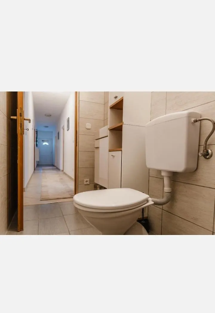 Apartman Peric Vir Apartment