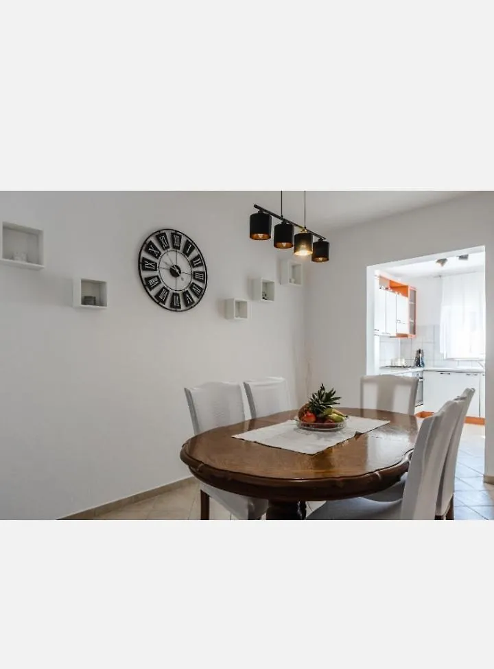 Apartment Apartman Peric Vir