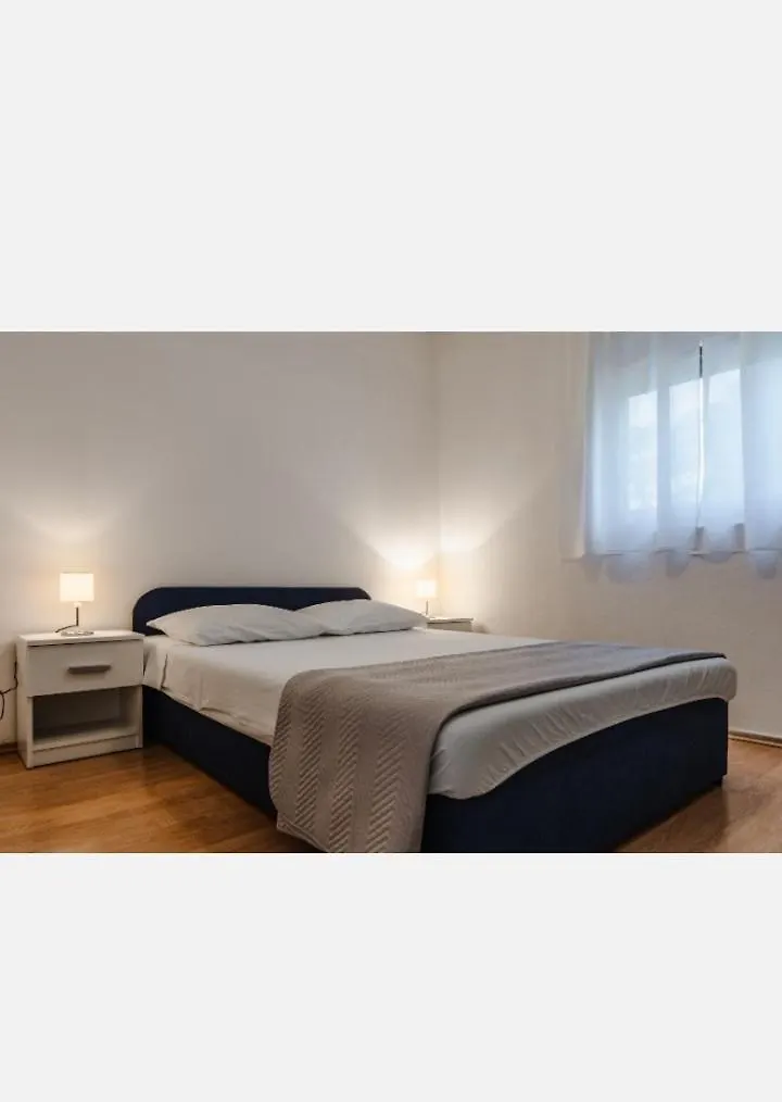 Apartman Peric Vir