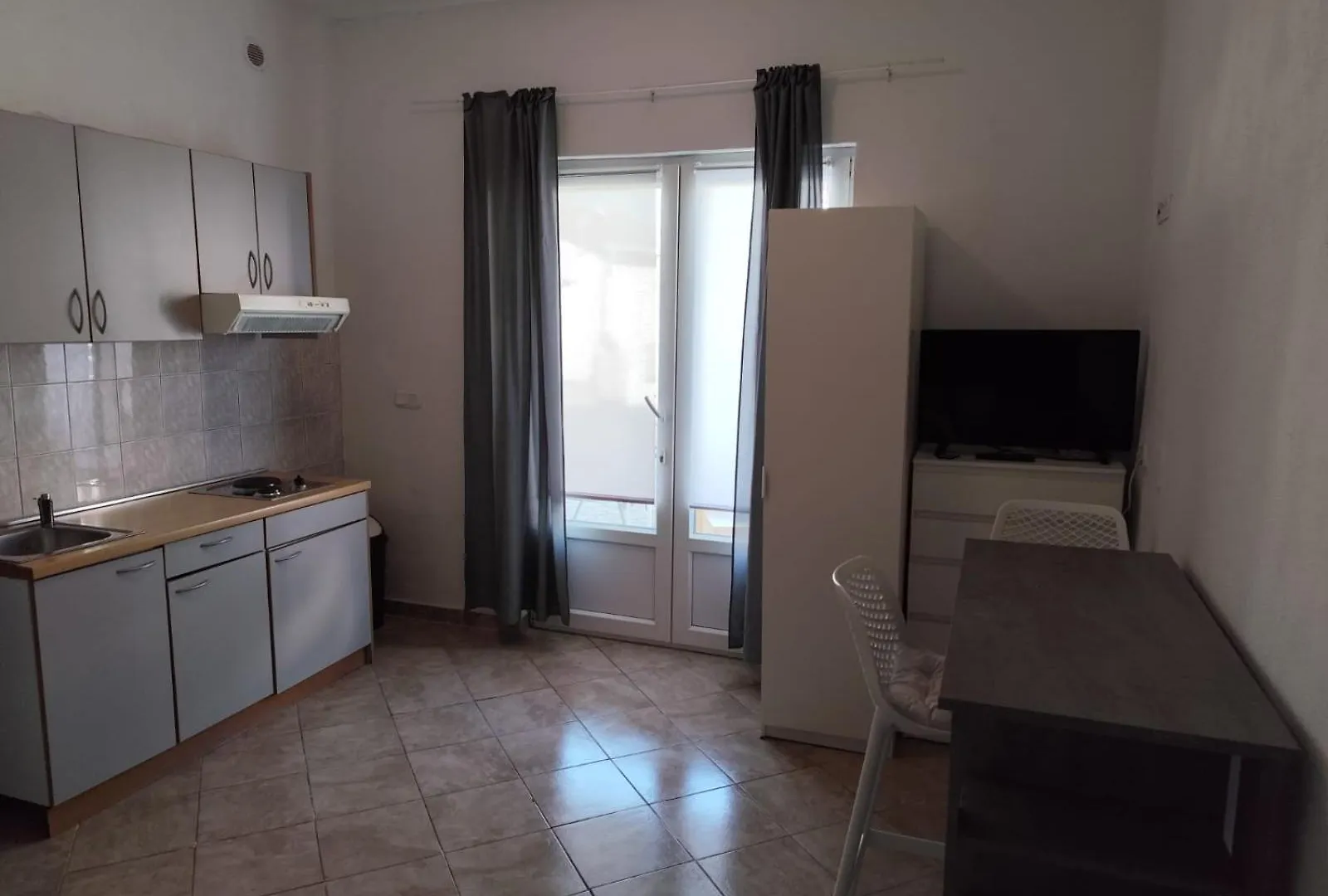 Apartman Peric Vir Apartment